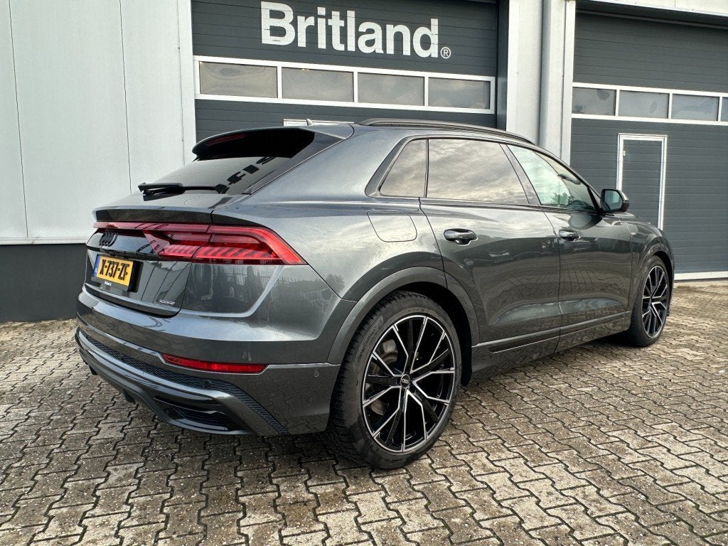 Audi Q8 55 TFSI e Quattro S-Line 2021 *RS stoelen *B&O *Mass, Auto's, Automaat, Gebruikt, 2995 cc, Q8