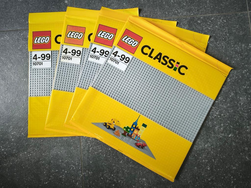 4x LEGO Classic Bouwplaat Grijs 10701  - Nieuw in verpakking, Kinderen en Baby's, Speelgoed | Duplo en Lego, Lego, Nieuw, Ophalen of Verzenden