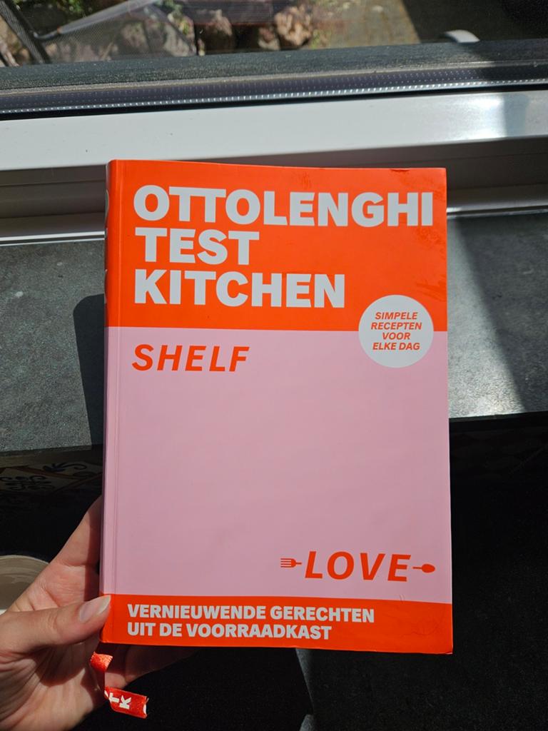 Ottolenghi Test Kitchen: Shelf Love - Kookboek, Midden-Oosten en Marokko, Vegetarisch, Ophalen of Verzenden, Yotam Ottolenghi