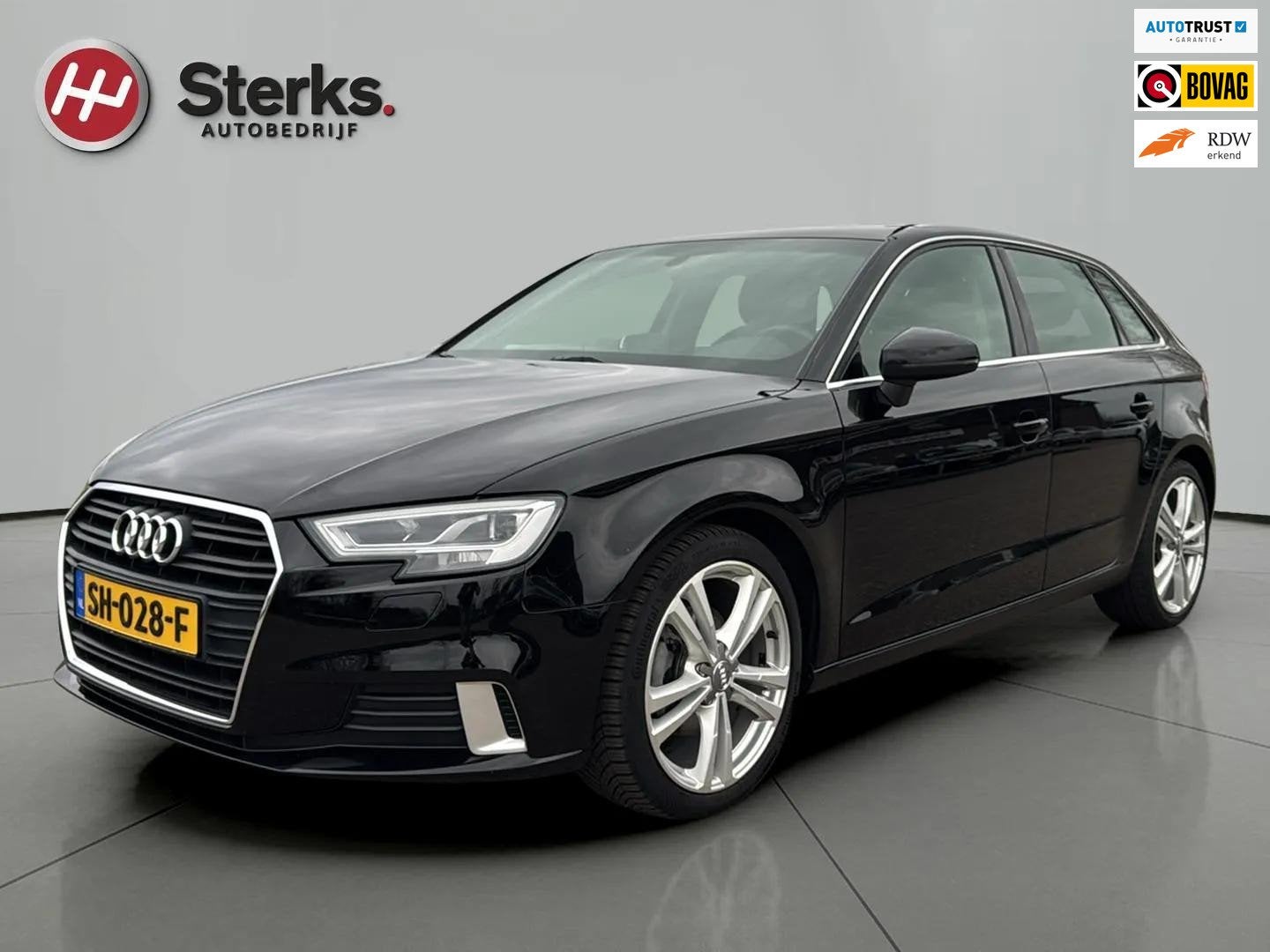 Audi A3 Sportback 1.0 TFSI Sport Lease Edition LED VERL. NAV, Auto's, Dealer onderhouden, Gebruikt, Euro 6, Zwart