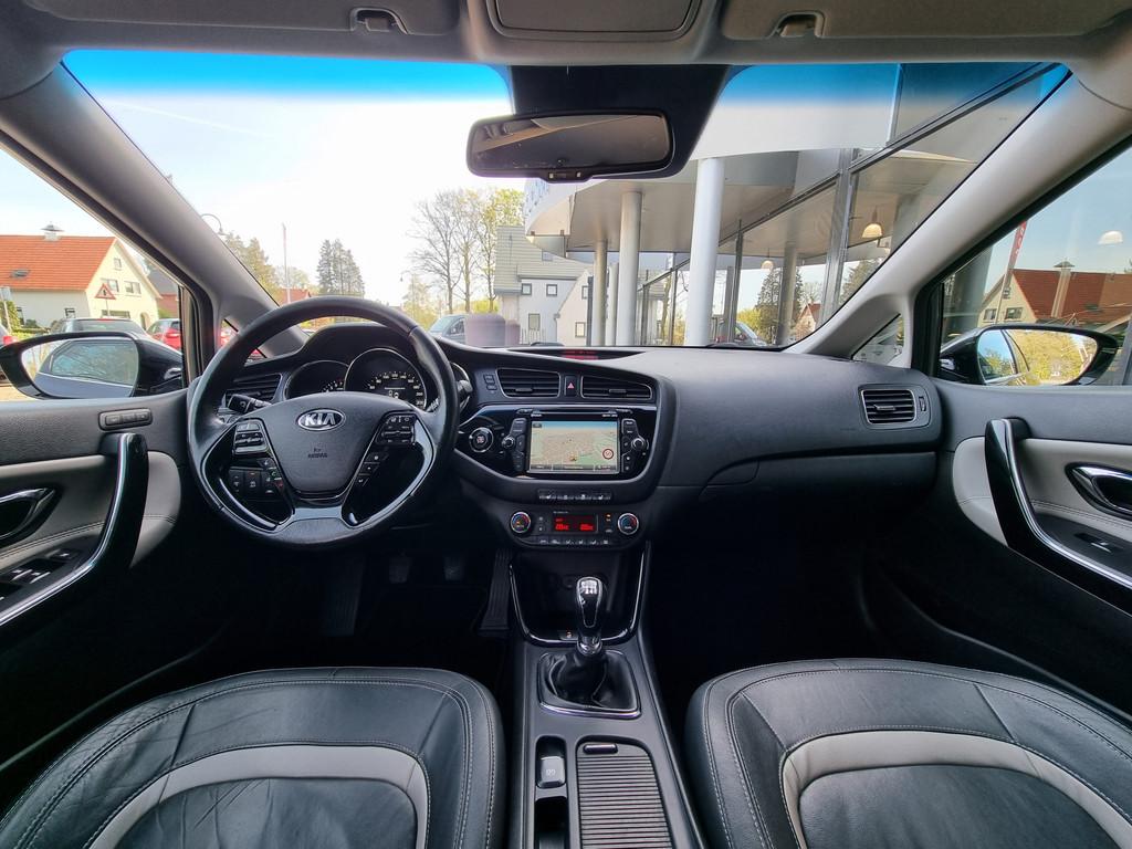 Kia cee'd Sportswagon 1.6 GDI Super Pack Premium | Alle opti, Euro 5, 135 pk, Gebruikt, 4 cilinders