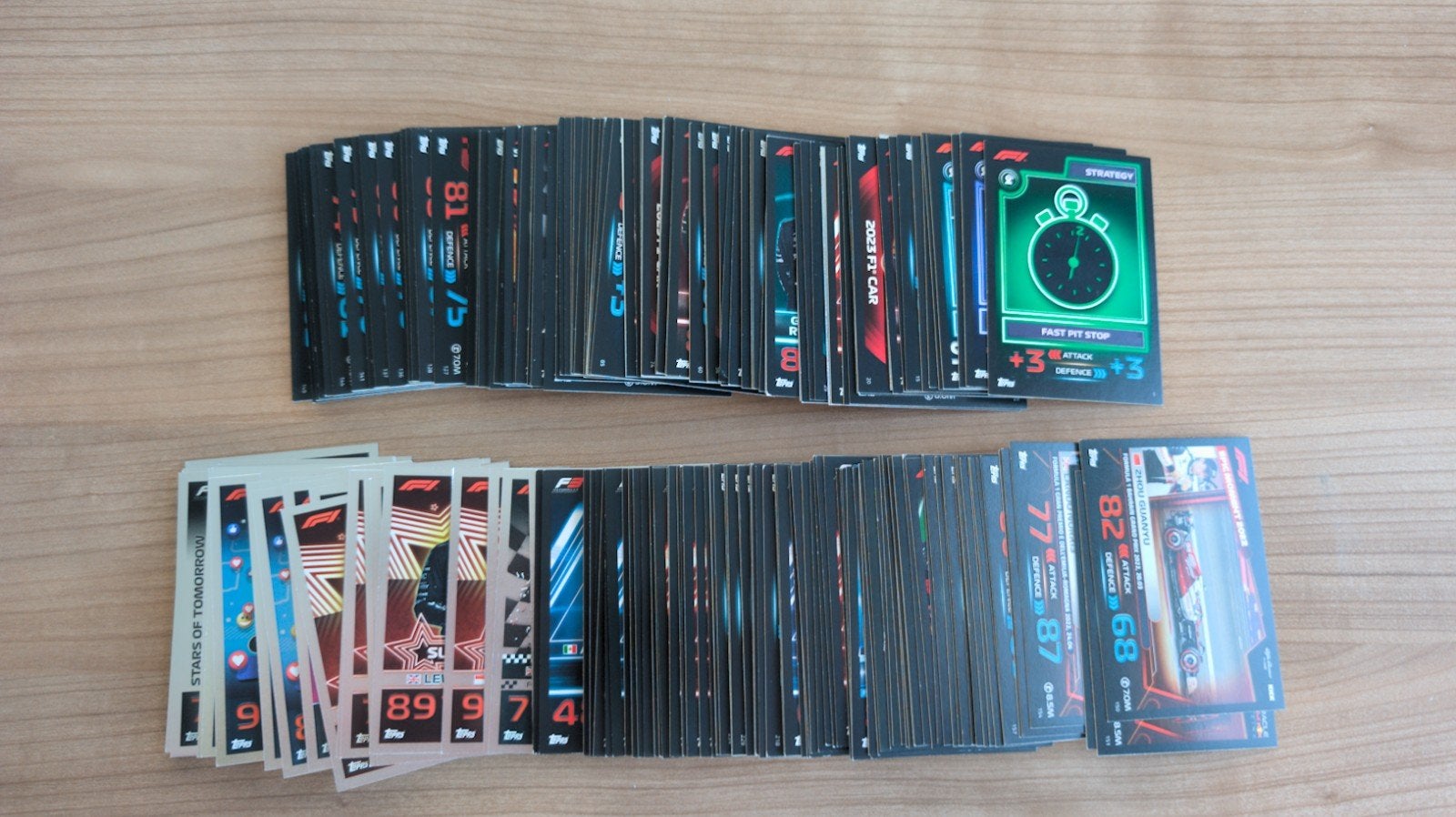 Topps Turbo Attax F1 2023 - 219 verschillende, geen dubbele, Ophalen of Verzenden, Zo goed als nieuw, Meerdere plaatjes