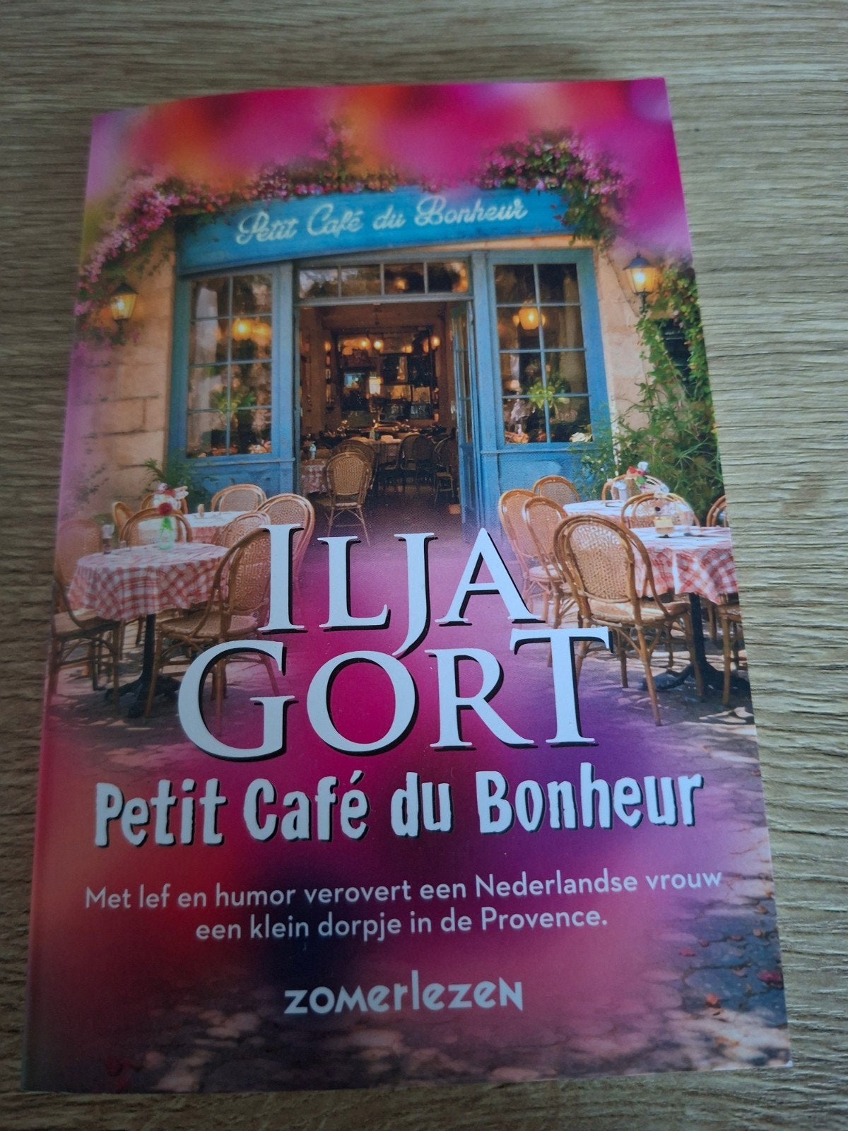 Ilja Gort - Café de Bonheur, Ophalen of Verzenden, Zo goed als nieuw, Nederland, Ilja Gort