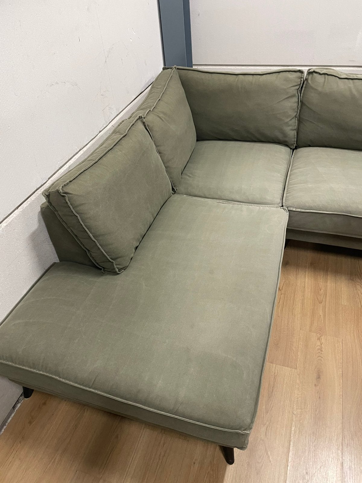 Mooie luxe groene GOOSSENS hoekbank - GEREINIGD!!!, Ophalen, Luxe, Hoekbank, 300 cm of meer