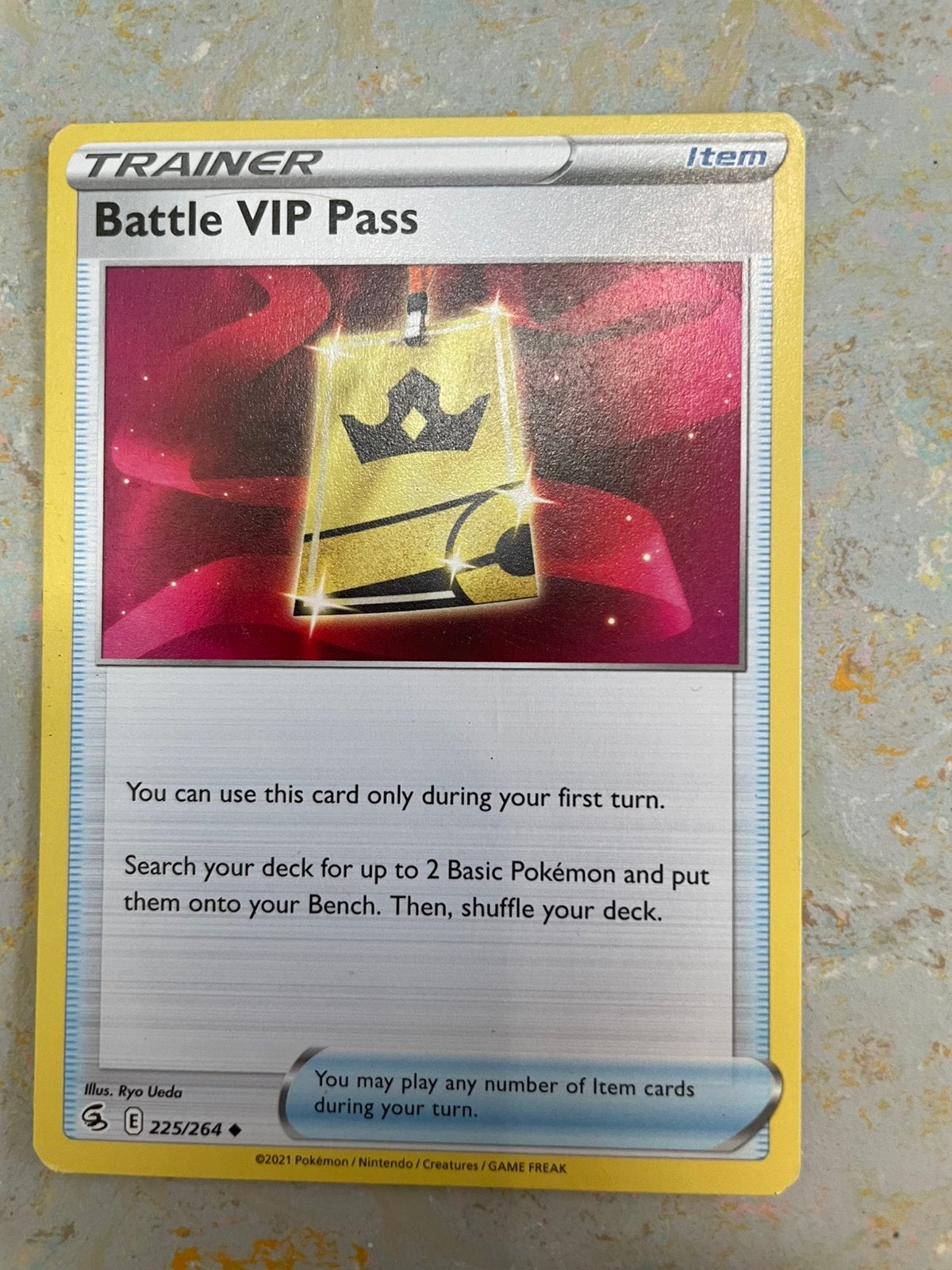 Battele VIP pass pokemon kaart, Ophalen of Verzenden, Zo goed als nieuw