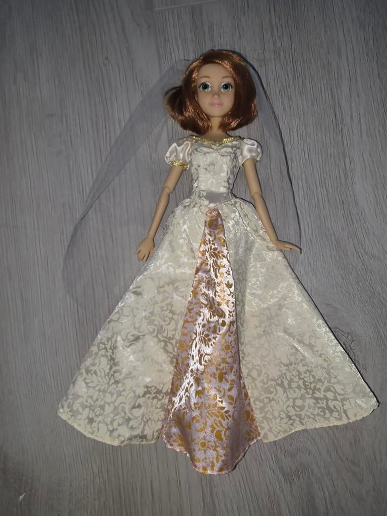 Rapunzel Wedding Doll, Ophalen of Verzenden, Zo goed als nieuw, Pop