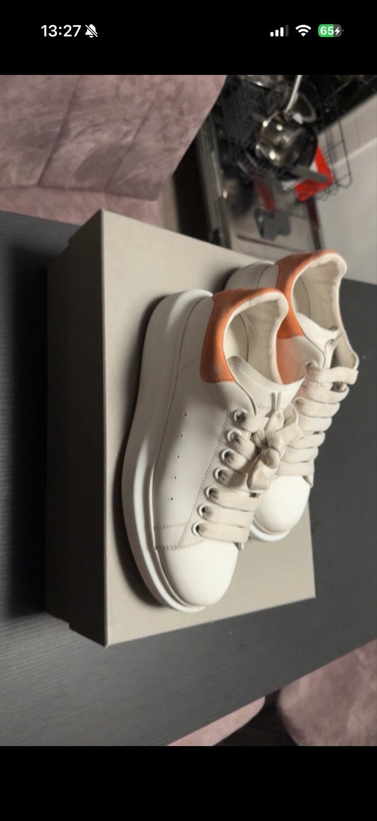 Alexander McQueen sneakers maat 38 met doos en bon, Kleding | Dames, Ophalen of Verzenden, Gedragen, Wit, Sneakers of Gympen