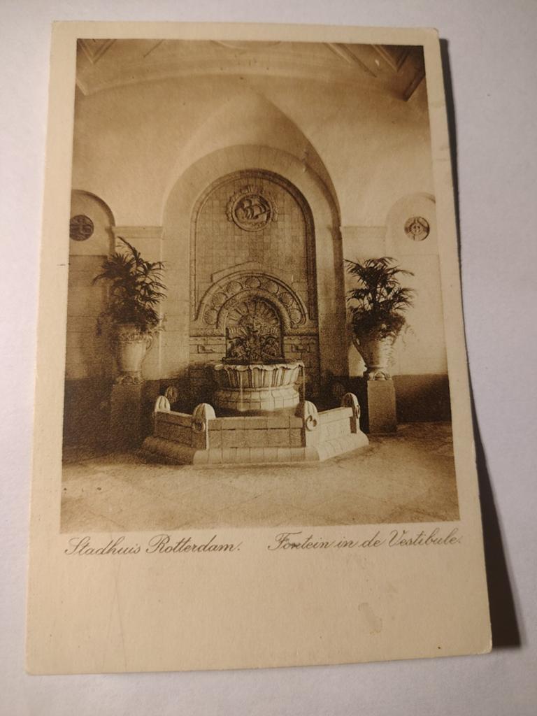 Rotterdam Stadhuis Fontein in de Vestibule, Ophalen of Verzenden, Zuid-Holland