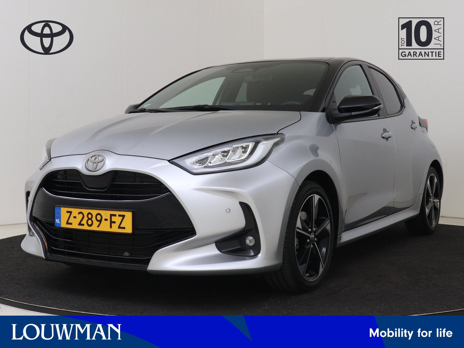 Toyota Yaris 1.5 Hybrid 130 Launch Edition | Dealer onderhou, 450 kg, Gebruikt, 49 €/maand, Hybride Elektrisch/Benzine