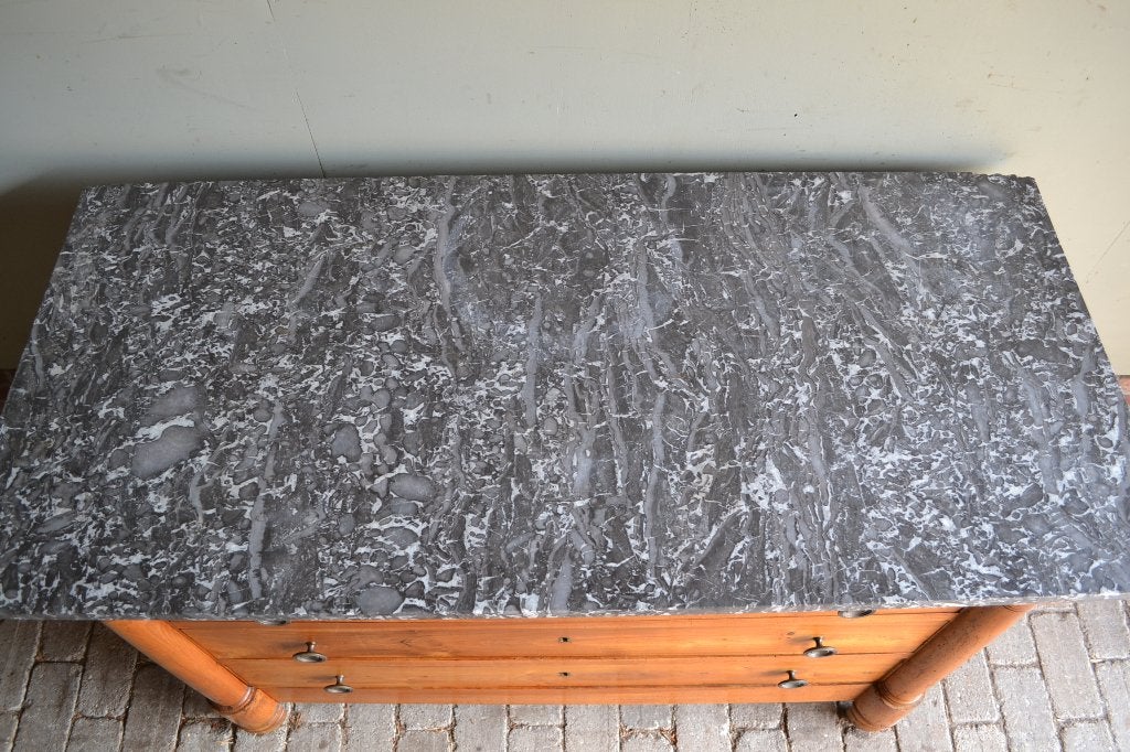 Prachtige antieke noten ladekast, dressoir met marmer blad, Verzenden