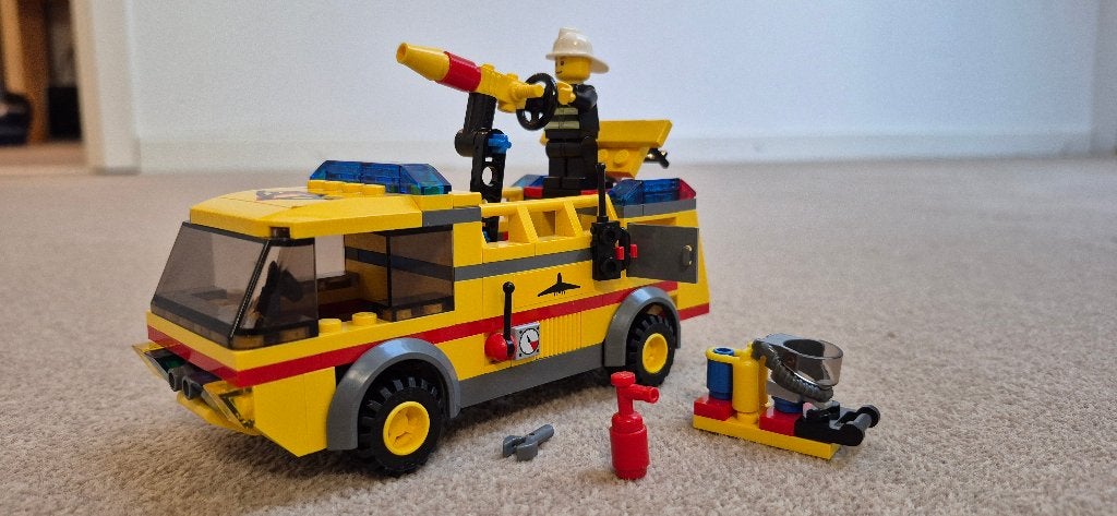 LEGO City 7891 - Airport Fire Truck, Ophalen of Verzenden, Zo goed als nieuw, Complete set, Lego