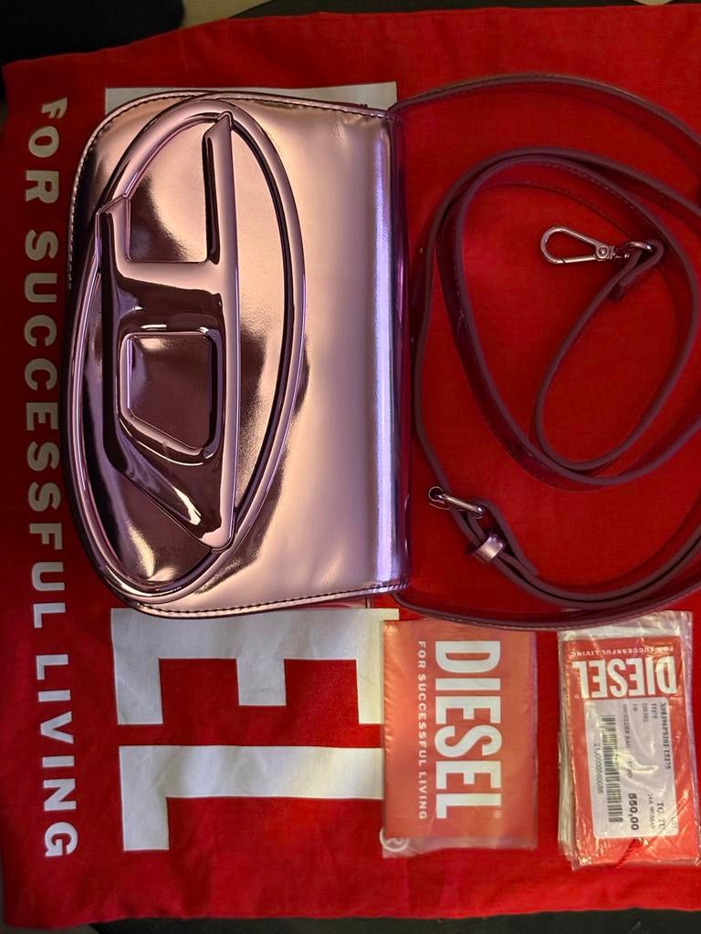 Diesel tas met bon en dustbag - Ongebruikt!, Sieraden, Tassen en Uiterlijk, Tassen | Damestassen, Ophalen, Nieuw, Roze, Schoudertasje