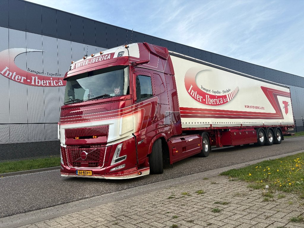 WSI VOLVO FH AERO XXL  MET SCHUIFZEIL OPL  INTER IBERICA, Ophalen of Verzenden, Nieuw, Bus of Vrachtwagen, Wsi