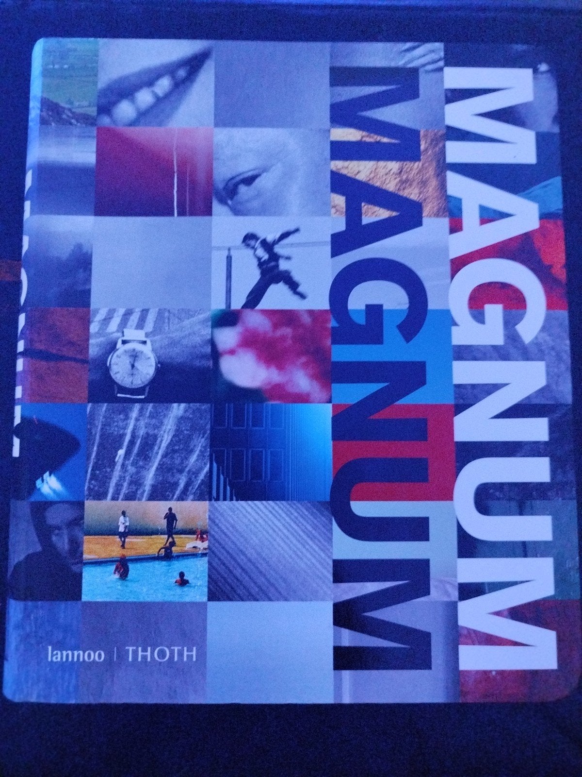 MAGNUM MAGNUM FOTOGRAFEN BOEK, Fotografie algemeen, Diverse Magnum fotografen, Ophalen of Verzenden, Zo goed als nieuw