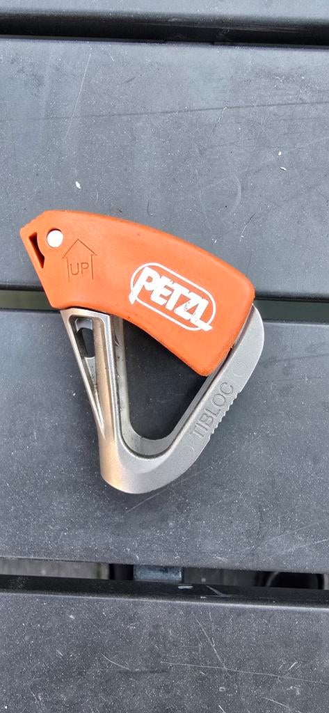 Petzl Tibloc - Ultralichte touwklem voor klimsport, Sport en Fitness, Klimsport, Ophalen, Gebruikt, Klimsport-accessoire