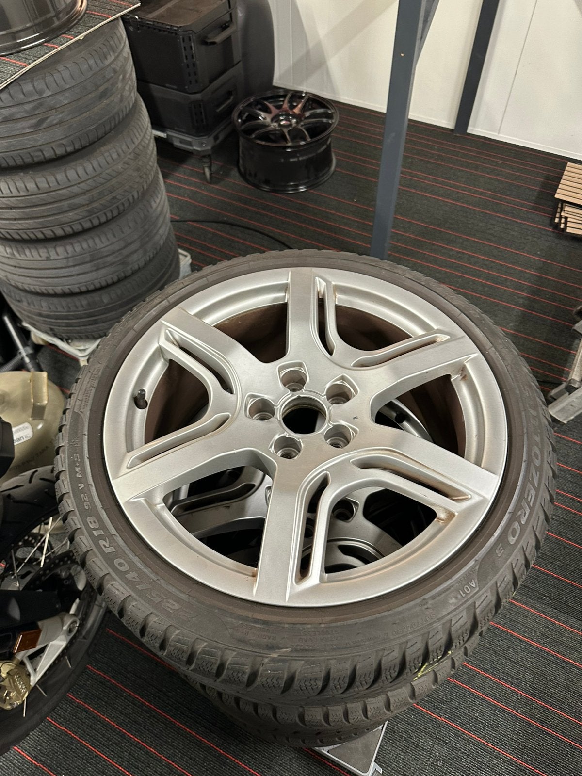 Ronal Audi (VAG) velgen met winterset, Ophalen, Gebruikt