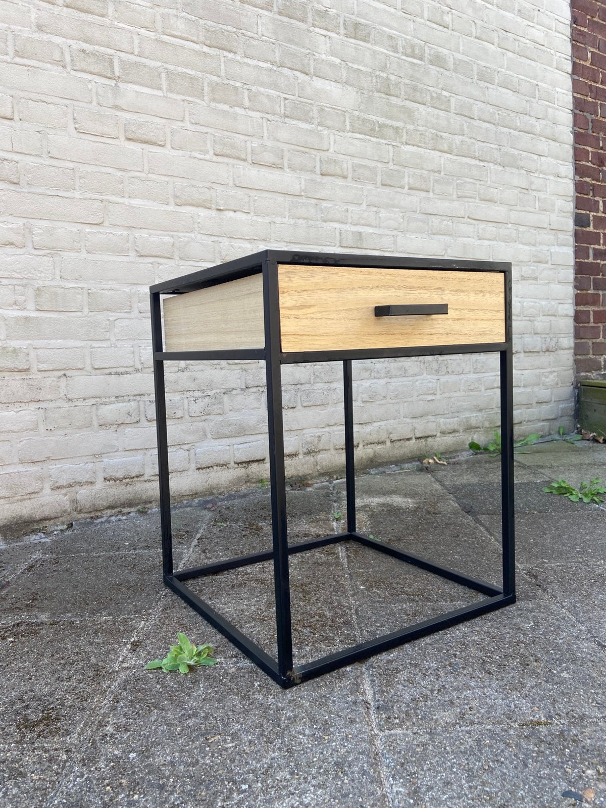 Nachtkastje, Huis en Inrichting, Slaapkamer | Nachtkastjes, Ophalen, Gebruikt, Minder dan 45 cm, Minder dan 55 cm