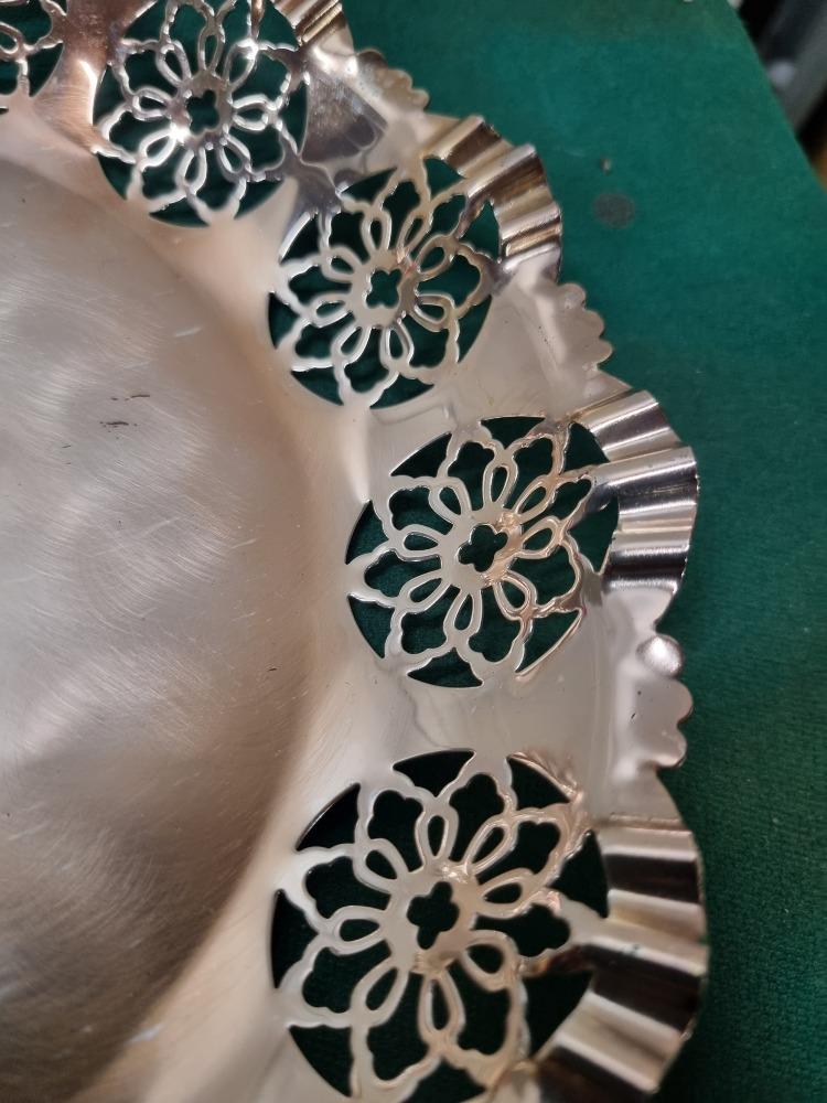 fruitschaal vintage opengewerkt verzilverd, Huis en Inrichting, Woonaccessoires | Schalen en Manden, Ophalen of Verzenden, 'T Olde Gre-j