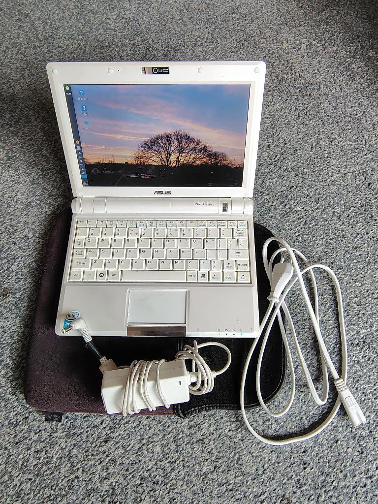 EeePC Asus wit, Ophalen, Gebruikt, Qwerty, 8 GB