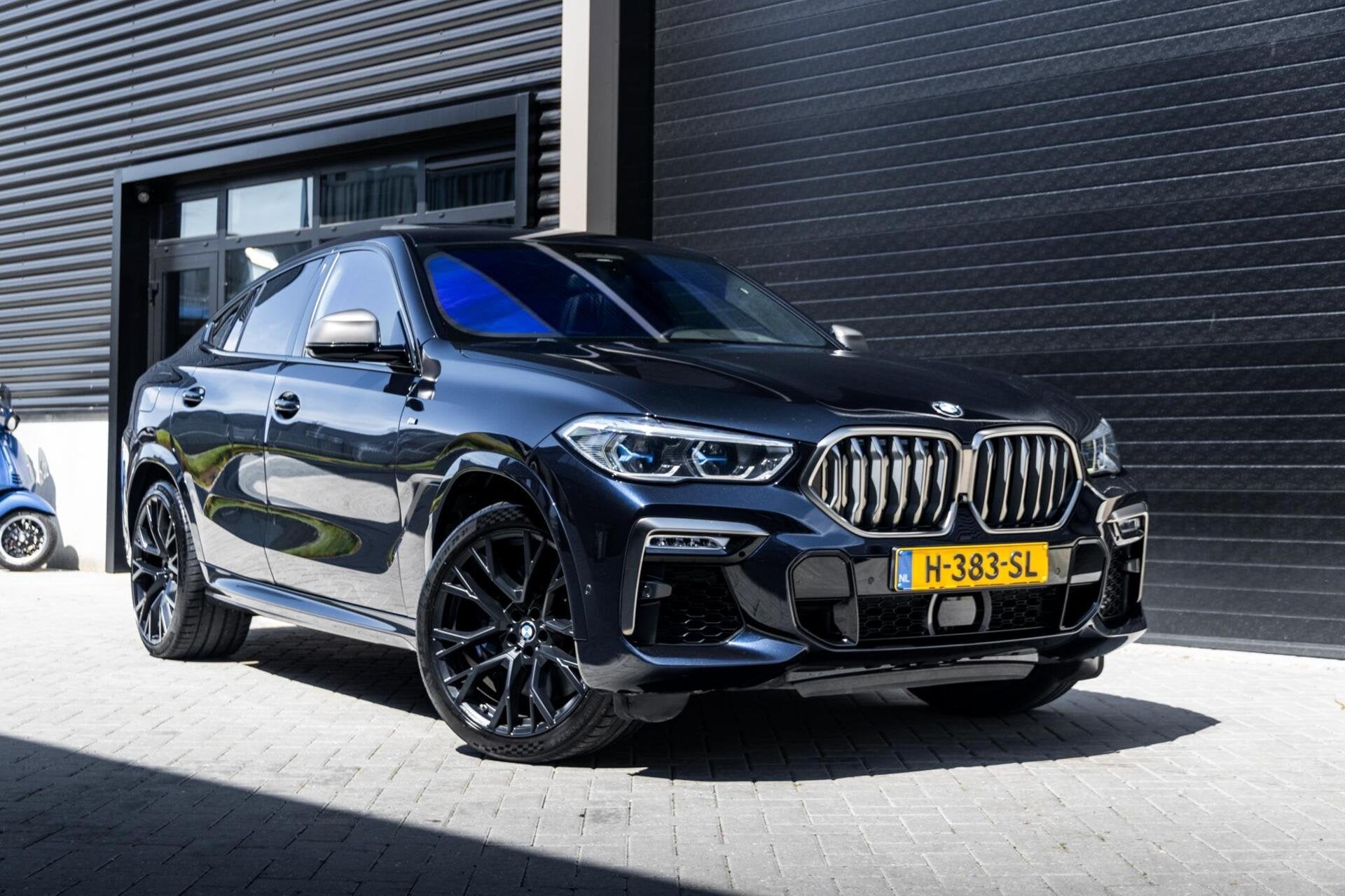 BMW X6 M50d M-Performance | SKYLOUNGE | BOWERS&WILKINS | HUD, Auto's, BMW, Automaat, Gebruikt, 2993 cc, Zwart