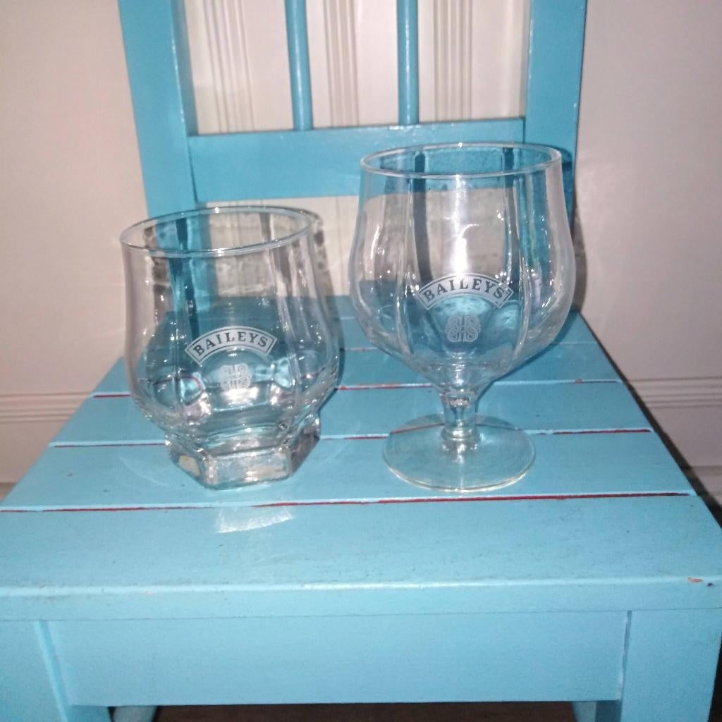 Baileys glazen lux model 2 stuks, Ophalen, Glas of Glazen, Overige stijlen, Glas