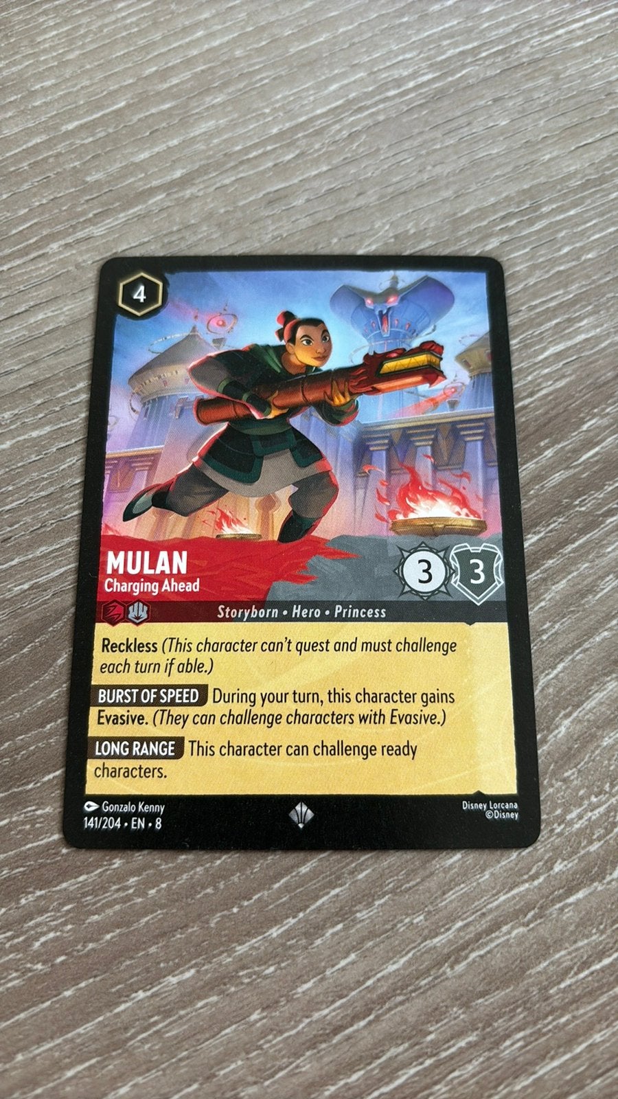 Disney Lorcana Mulan charging ahead 141-204 8JAF nonfoil, Ophalen of Verzenden, Zo goed als nieuw