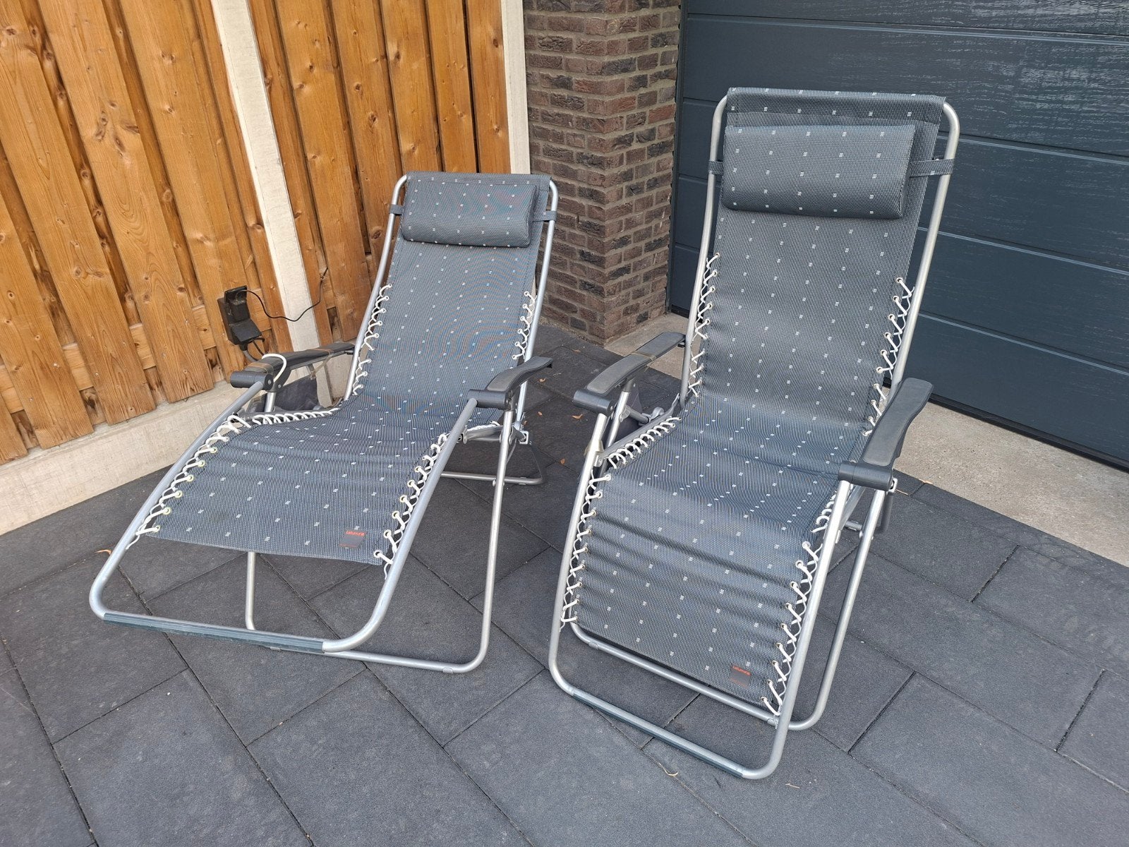 2x Lafuma Verstelbare relaxstoelen - Grijs, Ophalen, Zo goed als nieuw, Campingstoel
