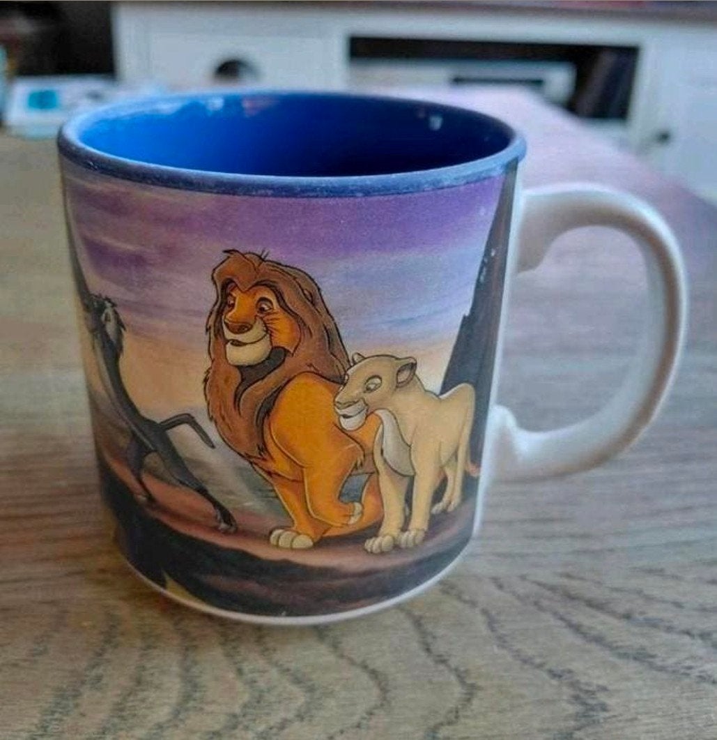 The Lion King beker mok Disney. Leeuwenkoning, Ophalen of Verzenden, Leeuwenkoning of Jungle Boek, Gebruikt, Servies