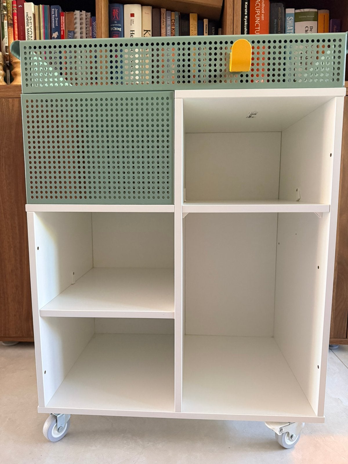 Roltafel övning van Ikea, Ophalen, Zo goed als nieuw