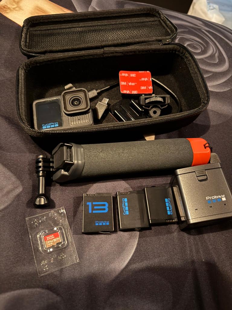 GoPro HERO 13 Black Bundel met accessoires of ruilen, Ophalen, Zo goed als nieuw, GoPro