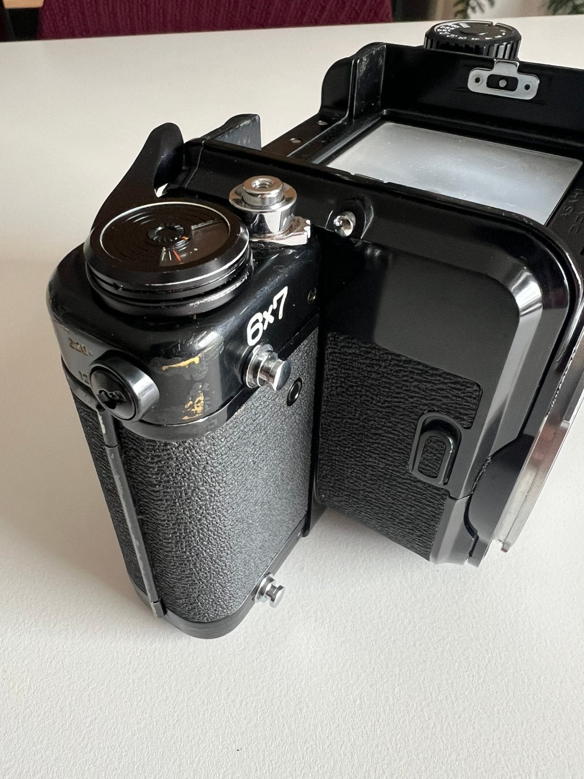 Pentax 6X7 body (defect), Audio, Tv en Foto, Fotocamera's Analoog, Spiegelreflex, Ophalen of Verzenden, Pentax, Niet werkend