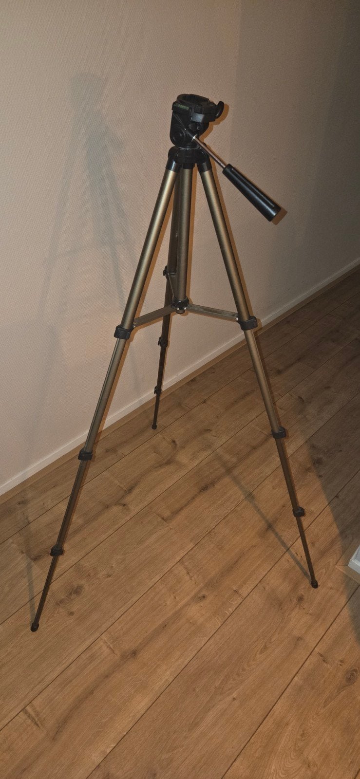 Hama Star 75 statief met draagtas, Audio, Tv en Foto, Fotografie | Statieven en Balhoofden, Gebruikt, 125 cm of minder, Snelkoppelingsplaat