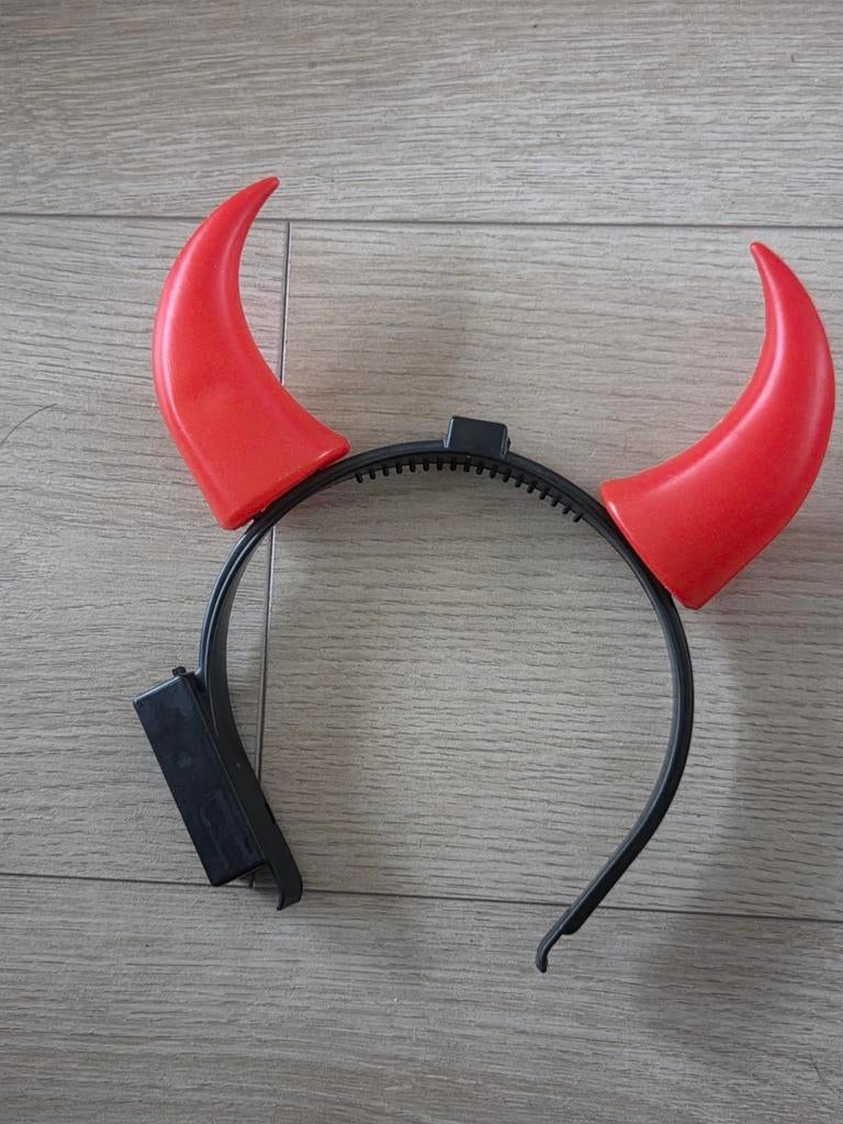 Duivelshoorntjes Haarband - Perfect voor Halloween/Carnaval, Ophalen of Verzenden, Halloween of Griezel