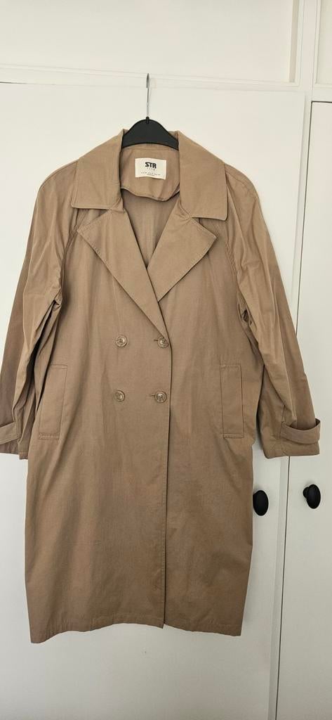 Stradivarius trenchcoat, Kleding | Dames, Jassen | Zomer, Maat 38/40 (M), Ophalen of Verzenden, Zo goed als nieuw, Stradivarius