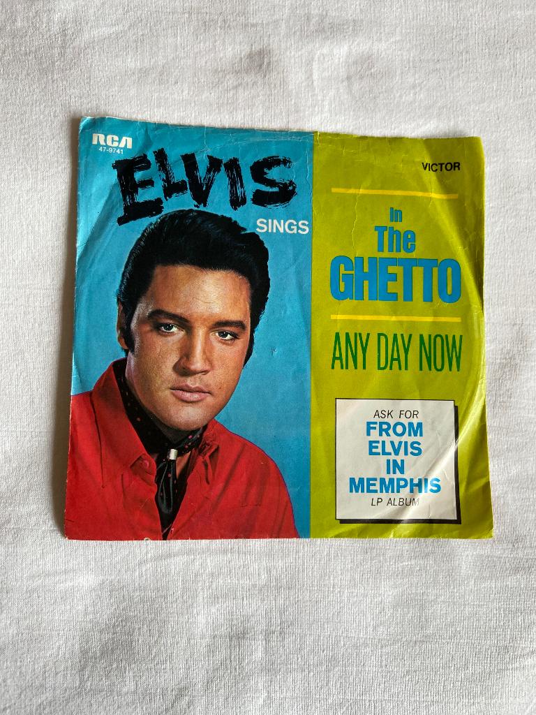 elvis presley - in the ghetto, Cd's en Dvd's, Vinyl Singles, Ophalen of Verzenden, Zo goed als nieuw, Pop