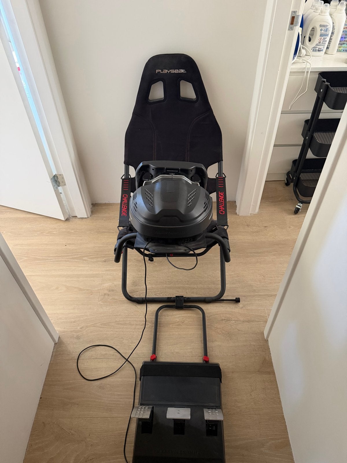 Playseat met Thrustmaster set en Ferrari SF1000 stuur, Ophalen, Overige merken, Gebruikt