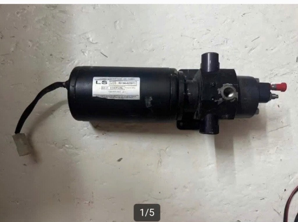 LS Groupe RV2 24 volt hydraulische pomp, Ophalen, Zo goed als nieuw, Overige typen