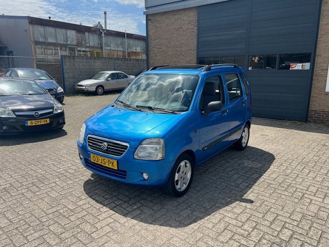 Suzuki Wagon R+ 1.3 Season 116000Km NAP, Voorwielaandrijving, Gebruikt, 31 €/maand, 4 cilinders
