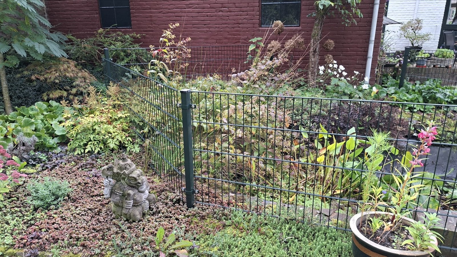 Donkergroen hekwerk met palen - 5x 2.50m, Tuin en Terras, Ophalen, Gebruikt, IJzer, Dubbelstaafmat hekwerk