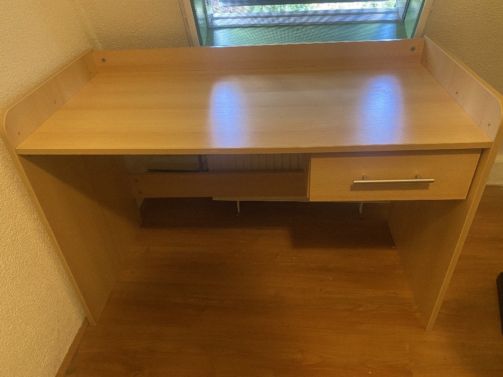 Op hoogte verstelbaar bureau, Overige typen, Beige, Ophalen, Overige stijlen