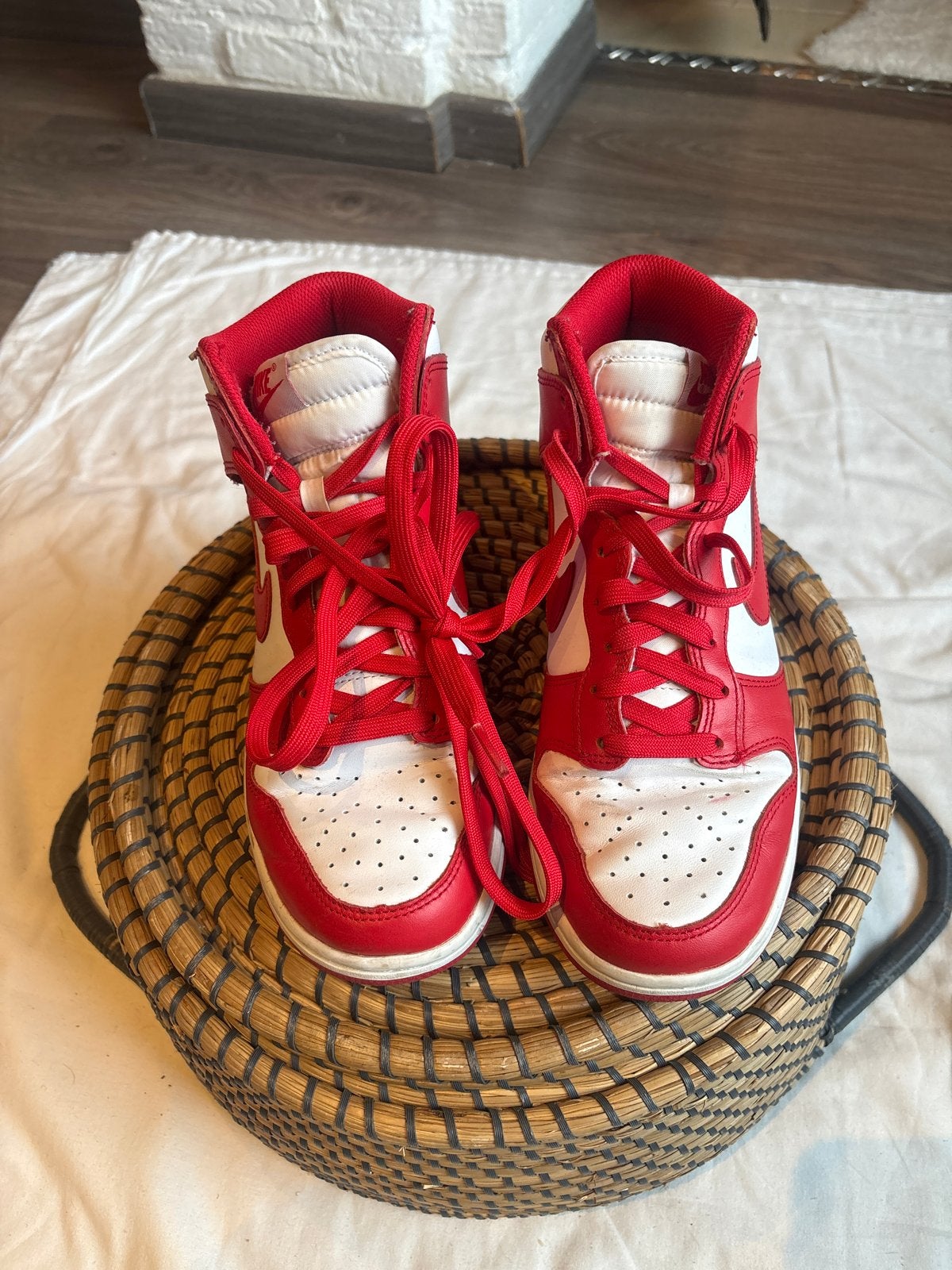 Nike Dunk High Red White sneakers - Maat 38.5, Ophalen of Verzenden, Rood, Sneakers of Gympen, Zo goed als nieuw