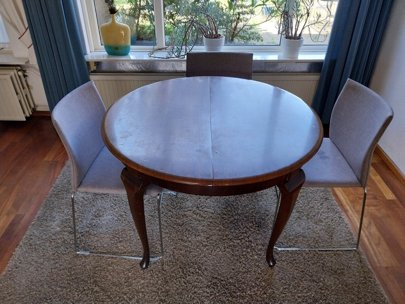 eetkamer tafel met 4 stoelen, Ophalen
