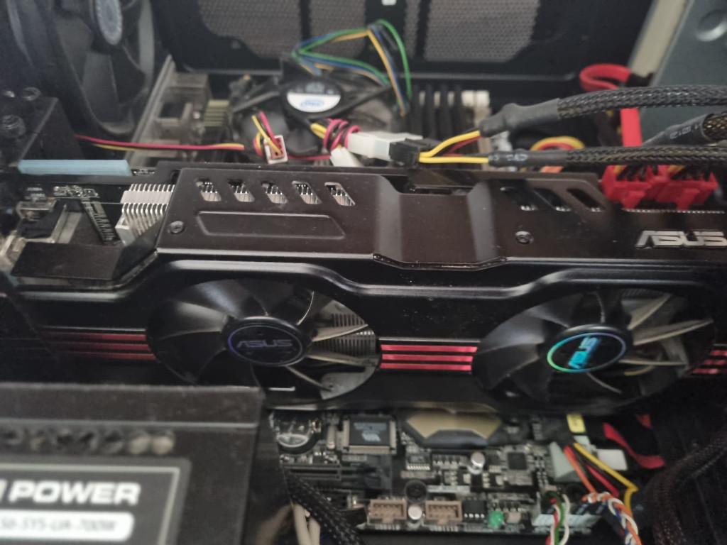 radeon 6970 3GB, Computers en Software, Videokaarten, Zo goed als nieuw, Overige chipsets, Overige typen, Overige soorten, Ophalen of Verzenden