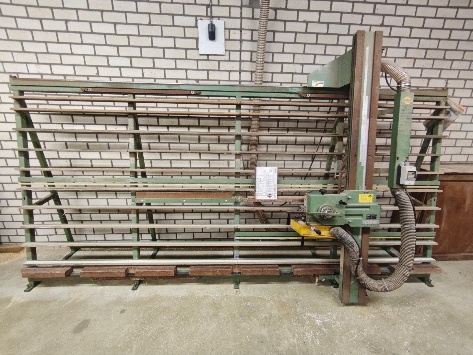 Harwi vertikale platenzaag, Ophalen, 1200 watt of meer, 70 mm of meer