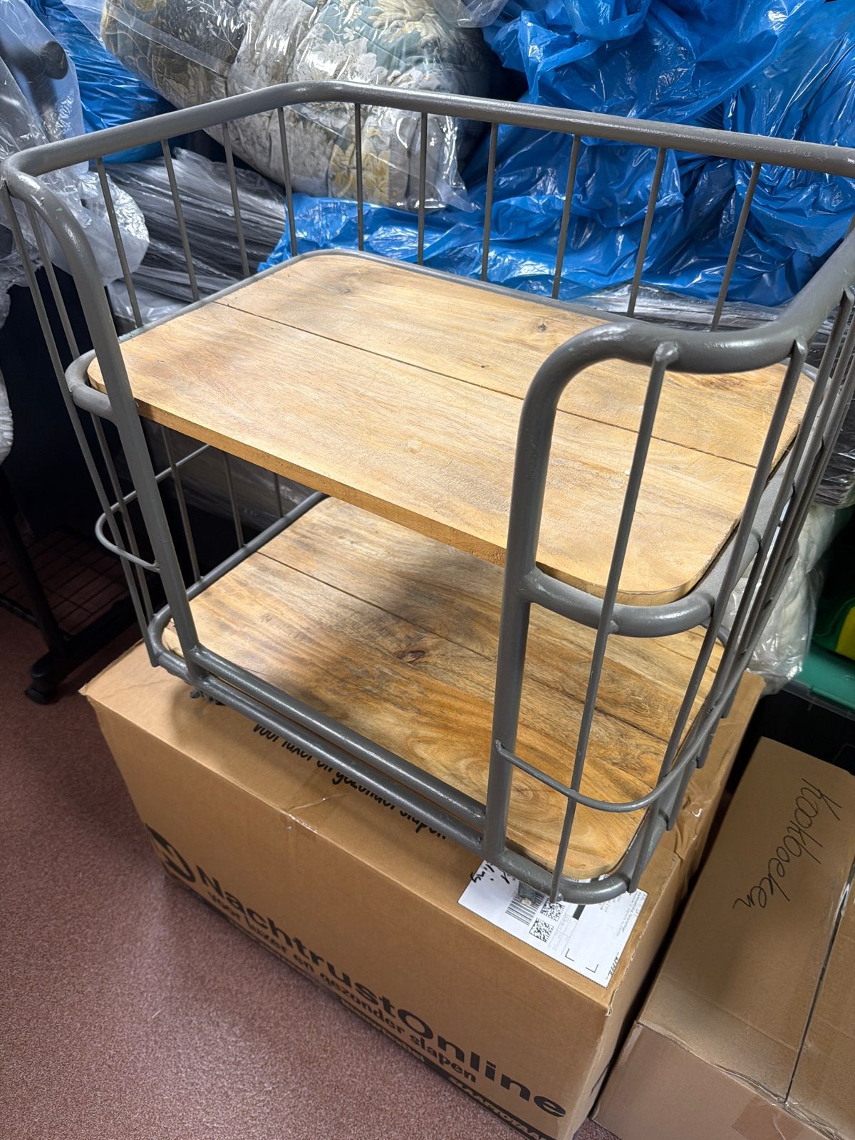 Industriële bijzettafel/trolley houten planken bakkerskar, Ophalen, Gebruikt