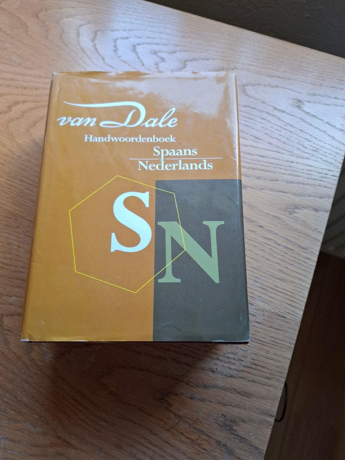 Van Dale Handwoordenboek Spaans Nederlands, Ophalen, Gelezen, Van Dale, Non-fictie