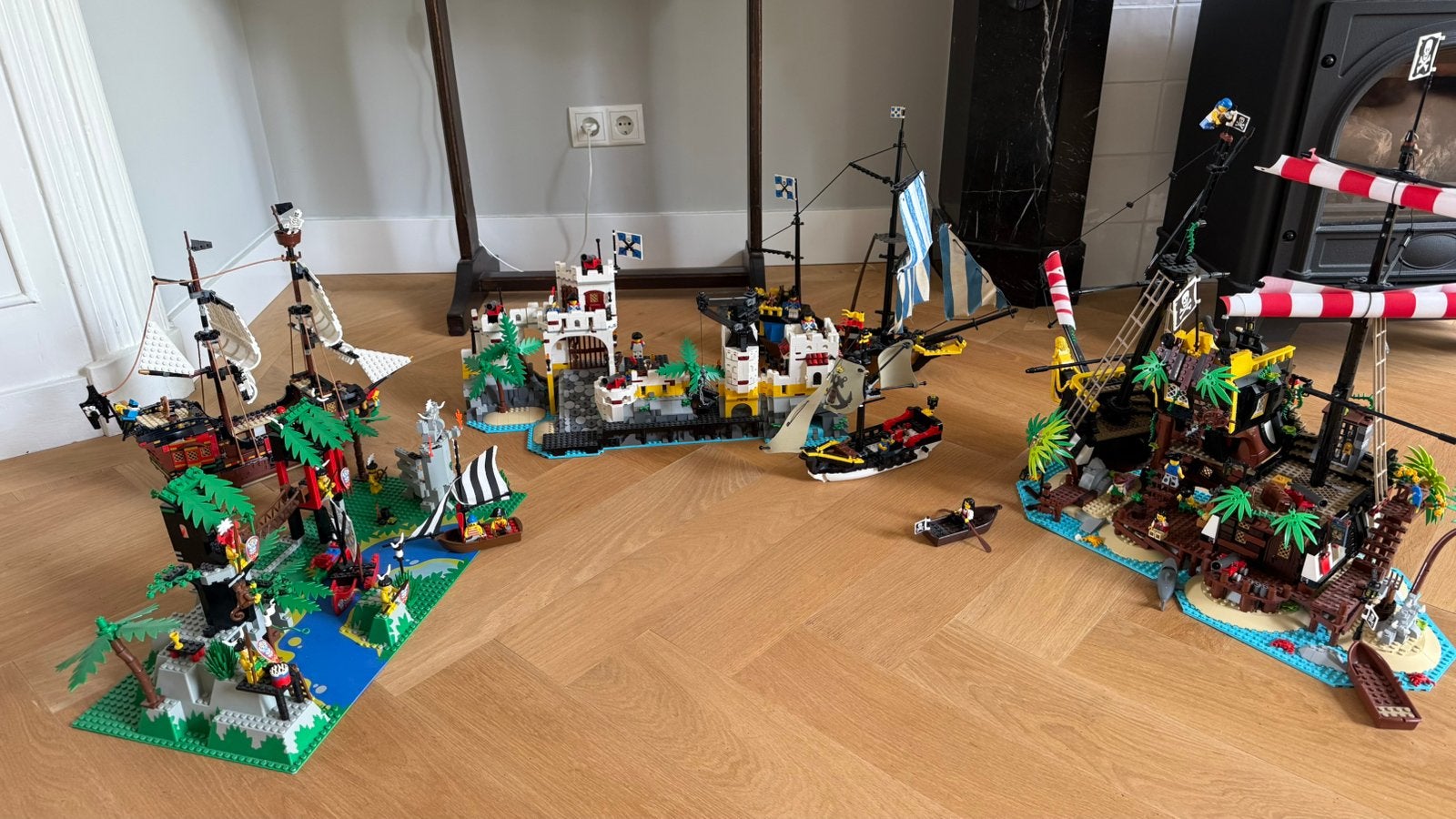 Collectie lego pirates 21322 / 10320 / 31109 / 6274 / 6278, Kinderen en Baby's, Speelgoed | Duplo en Lego, Ophalen, Lego, Pirates