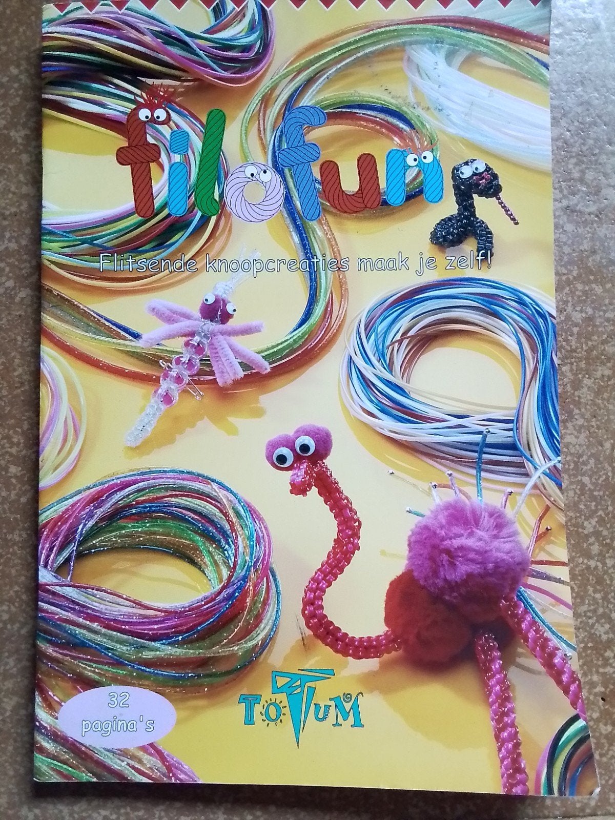Filofun,  flitsende knoopcreaties maak je, Kinderen en Baby's, Speelgoed | Educatief en Creatief, Ophalen of Verzenden, Zo goed als nieuw