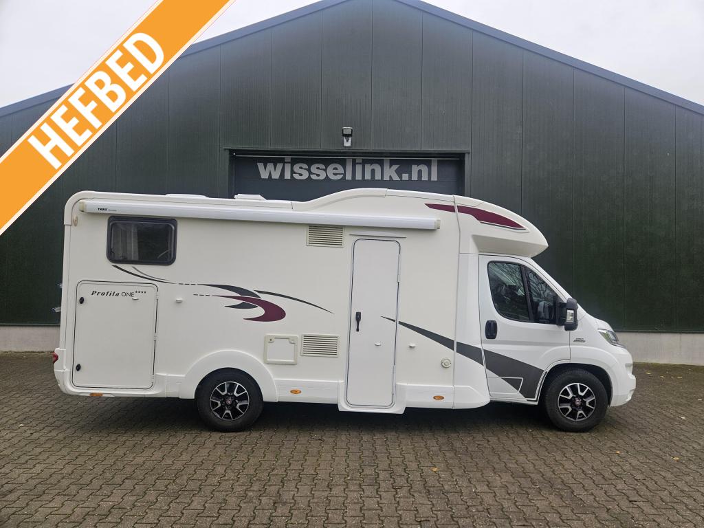 Eura Mobil Profila One 690 HB Zeer nette complete 4 / 5 pers, Caravans en Kamperen, Campers, Chemisch toilet, Airbags, Fiat, Bedrijf