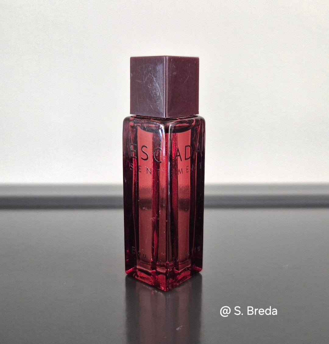 Escada - Sentiment pour homme - volle miniatuur, Ophalen of Verzenden, Miniatuur, Gevuld